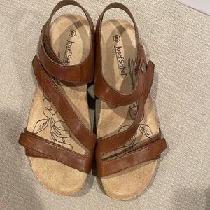 Women’s Sandals